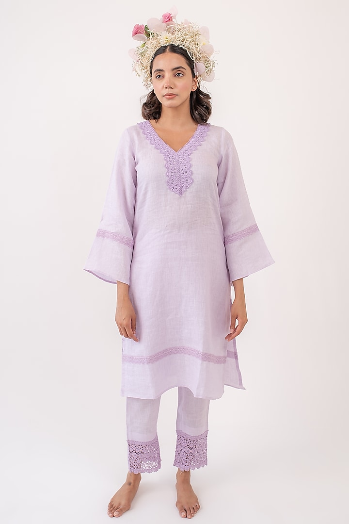 Lavender Linen Kurta Set by Avaasya Jaipur at Pernia's Pop Up Shop