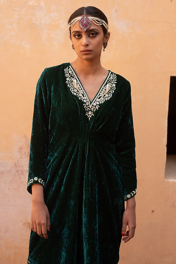 Deep Green Silk Velvet Embroidered Kaftan by Avaasya Jaipur at Pernia's Pop Up Shop