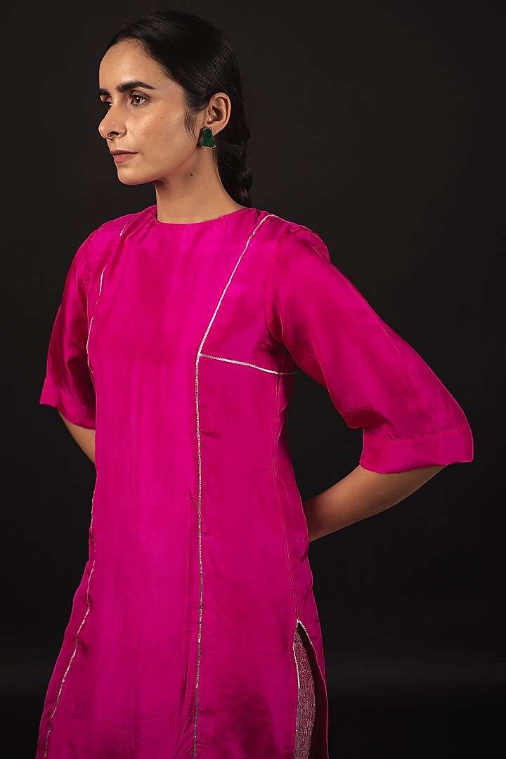 Electric Pink Pure Habutai Silk Gota Patti Kurta Set by Avaasya Jaipur at Pernia's Pop Up Shop