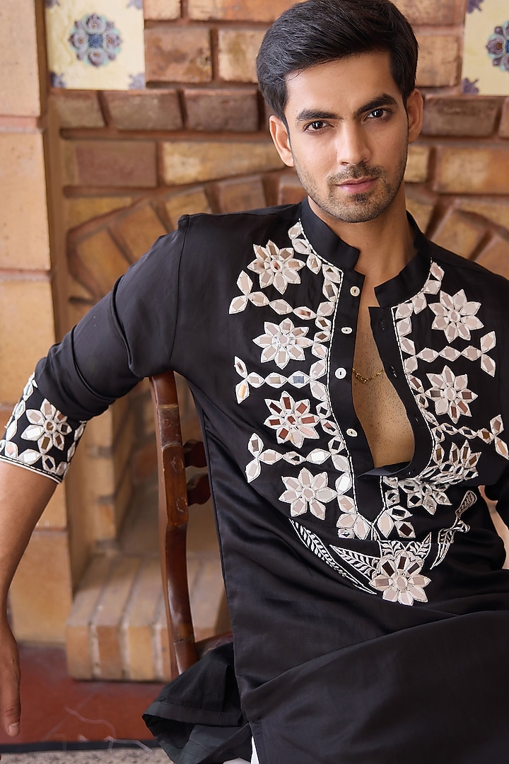 Black Viscose Cotton Silk Hand Embroidered Kurta Set by Ankit V Kapoor at Pernia's Pop Up Shop