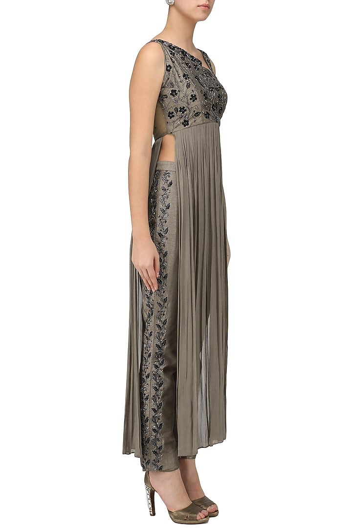 Beige embroidered kurta with pants set available only at Pernia's Pop Up Shop.