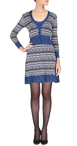 Blue knit dress set by Sonam Kapoor