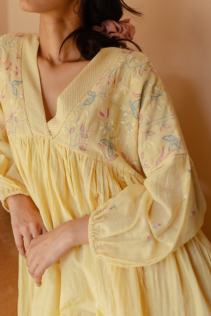 Yellow Cotton Hand-Embroidered Tunic by AYAKA at Pernia's Pop Up Shop