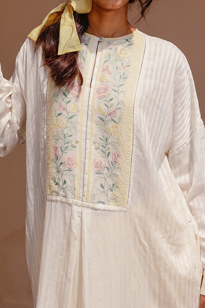 White Cotton Hand-Embroidered Summer Dress by AYAKA at Pernia's Pop Up Shop
