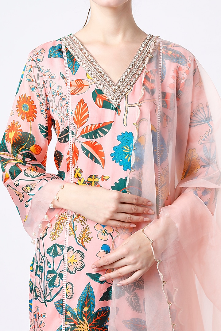 Blush Pink Printed Tunic Set by Aayushi Maniar at Pernia's Pop Up Shop