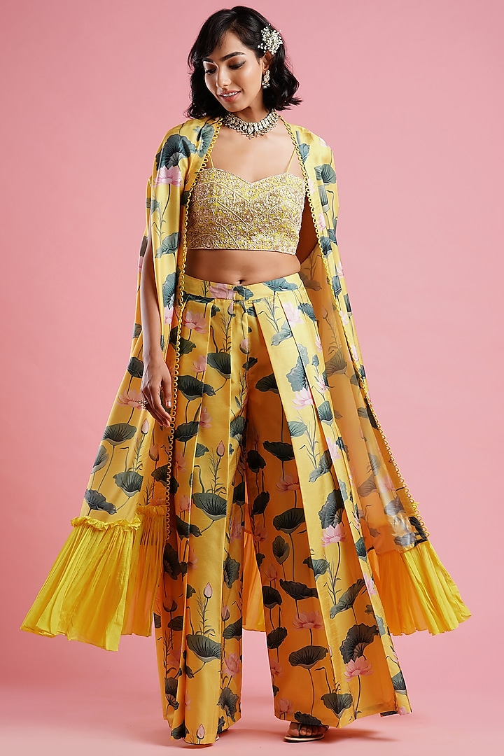 Yellow Embroidered Printed Pant Set by Aayushi Maniar