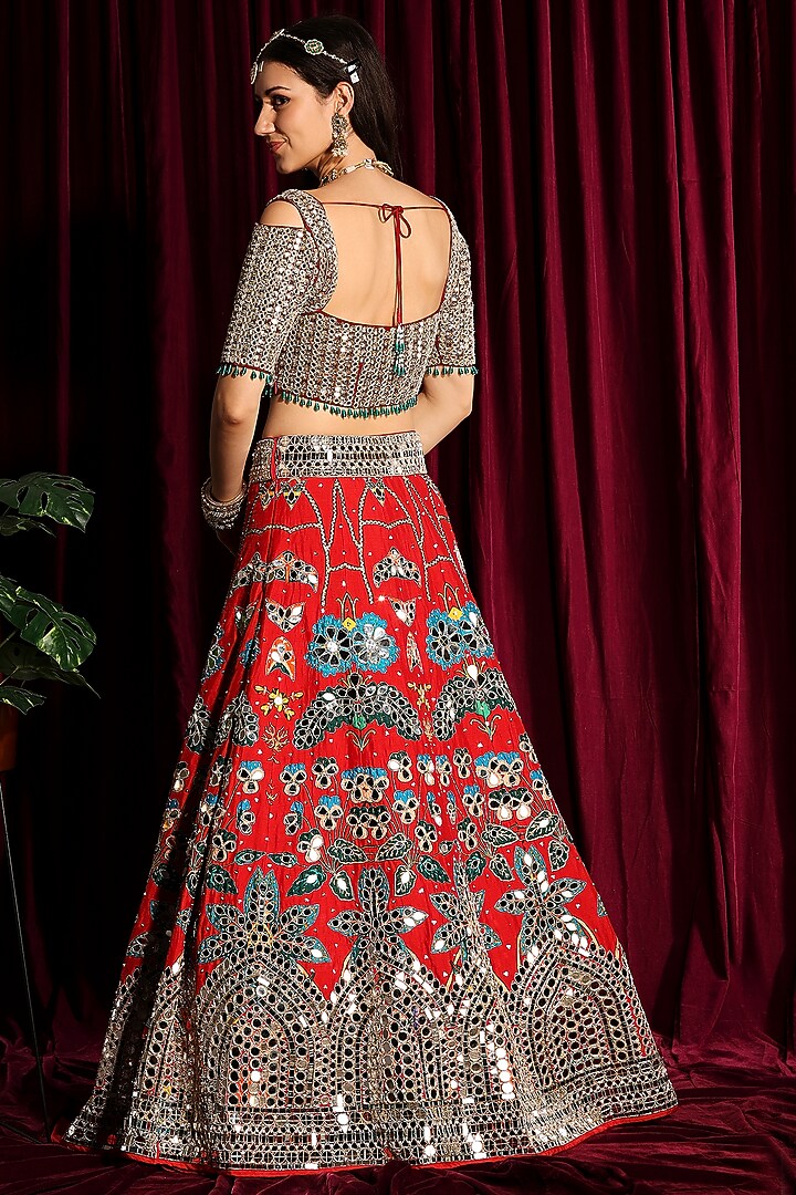 Fiery Red Hand Embroidered Bridal Lehenga Set by Aayushi Maniar at Pernia's Pop Up Shop