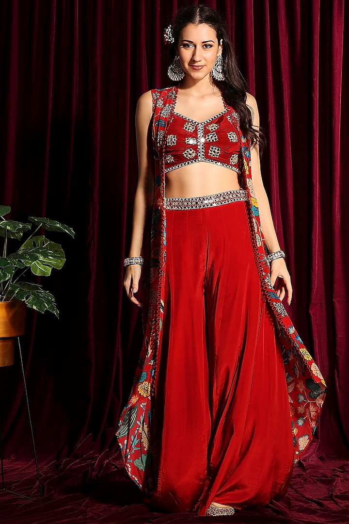 Fiery Red Cape Set With Print by Aayushi Maniar
