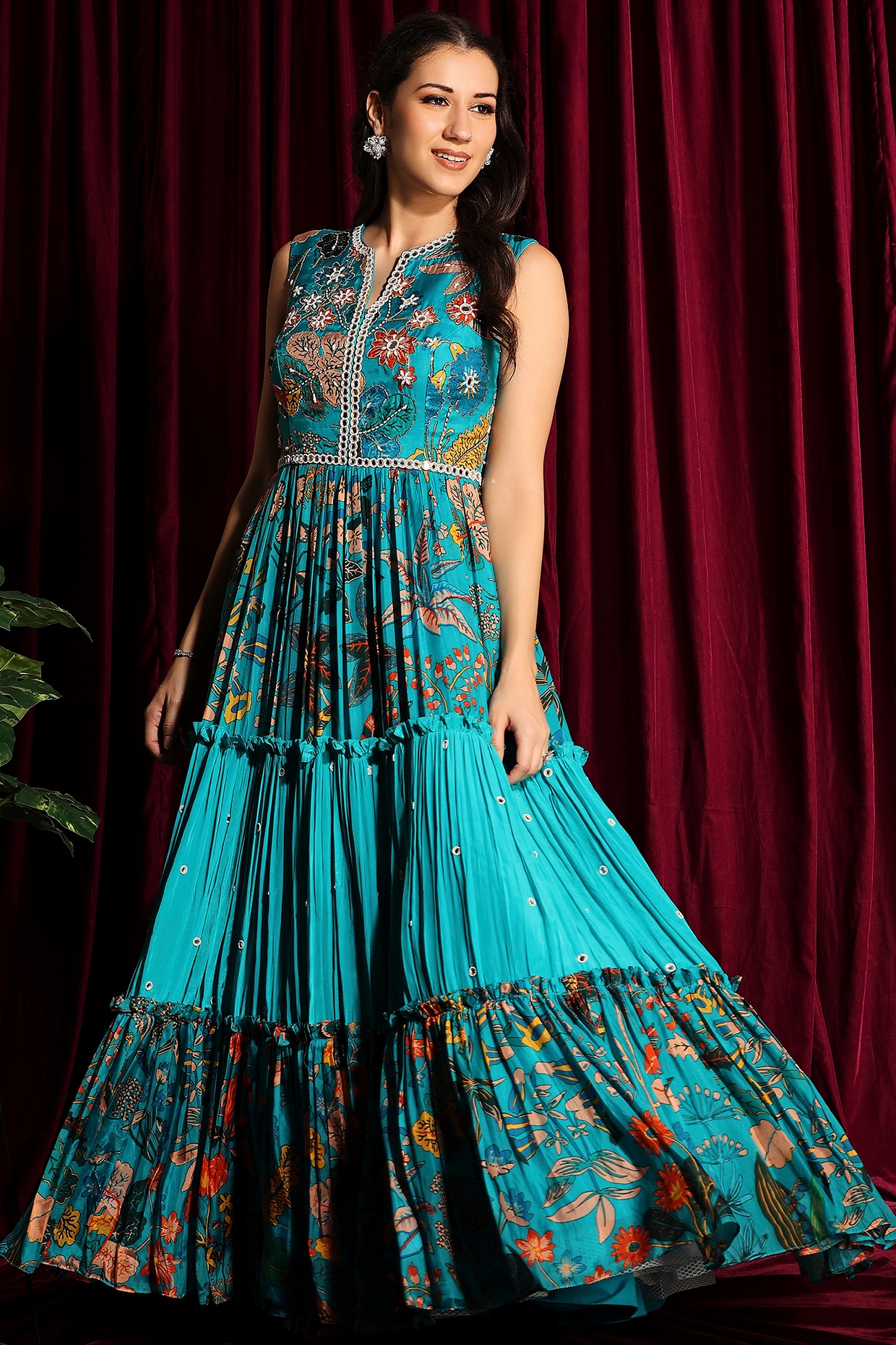 Aika Anarkali Gown Price in India - Buy Aika Anarkali Gown online at  Flipkart.com