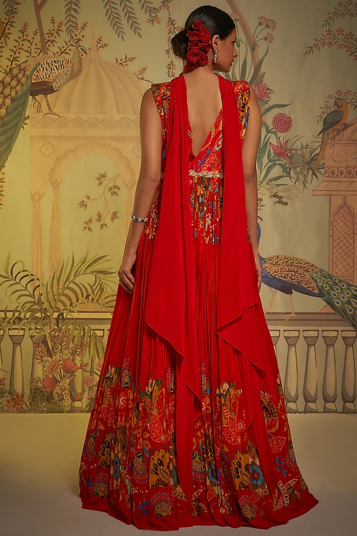 Red Crepe Silk Embroidered Wedding Anarkali Set by Aayushi Maniar at Pernia's Pop Up Shop