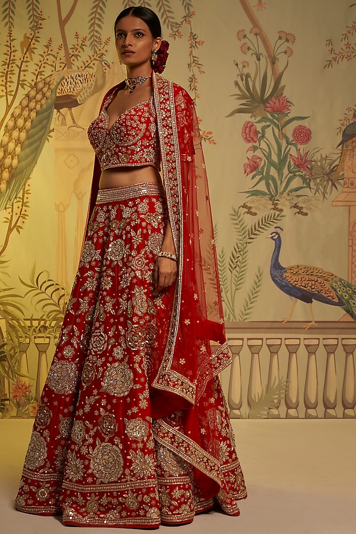 Red Raw Silk Embroidered Bridal Lehenga Set by Aayushi Maniar at Pernia's Pop Up Shop