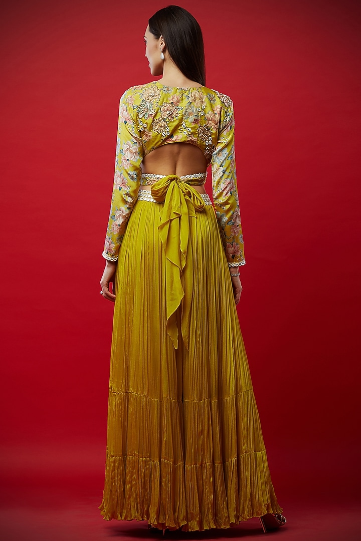 Lemon Yellow Floral Blouse & Wedding Lehenga Set by Aayushi Maniar at Pernia's Pop Up Shop