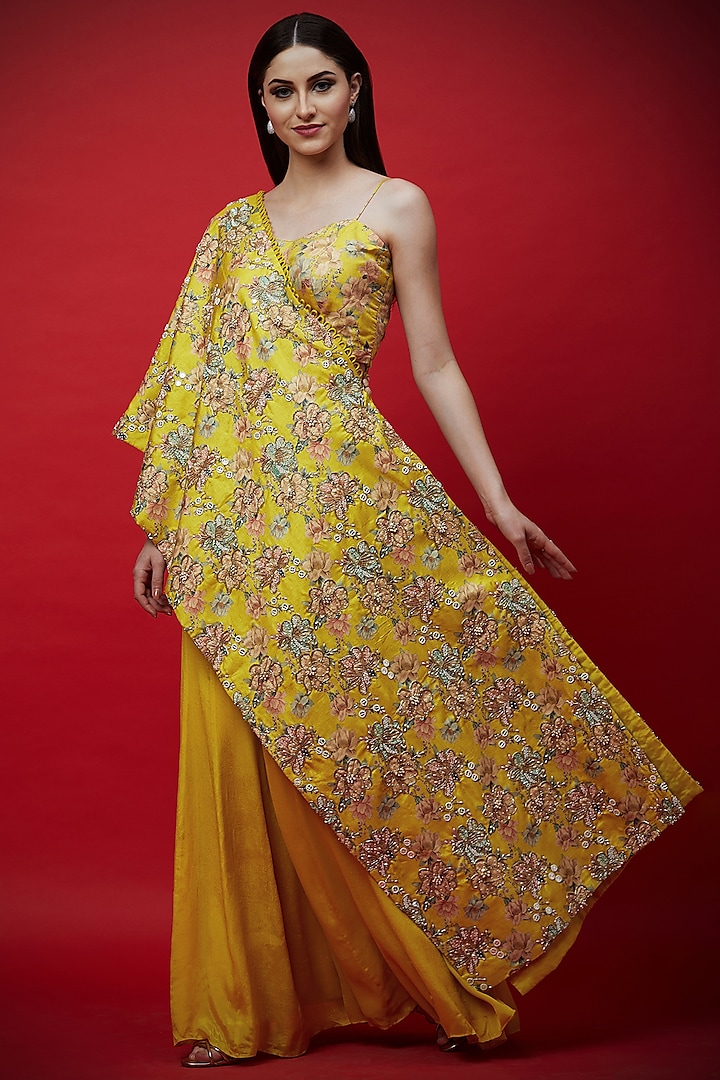 Yellow Floral Cape Lehenga Set by Aayushi Maniar