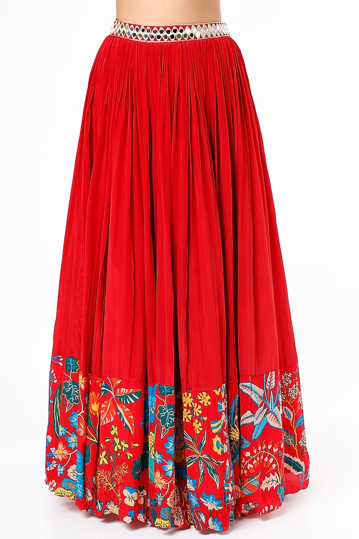 Red Crepe Silk Printed Wedding Lehenga Set by Aayushi Maniar at Pernia's Pop Up Shop