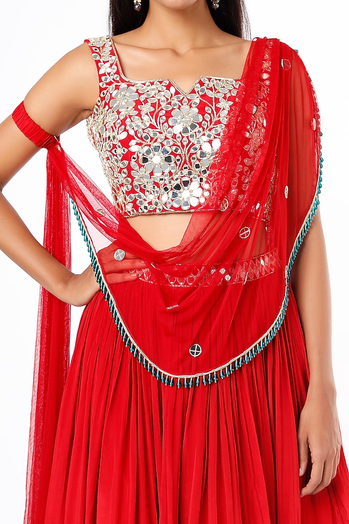 Red Crepe Silk Printed Wedding Lehenga Set by Aayushi Maniar at Pernia's Pop Up Shop
