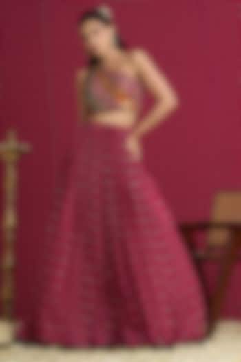 Pink Mul Silk Hand Embroidered Wedding Lehenga Set by Aayushi Maniar at Pernia's Pop Up Shop