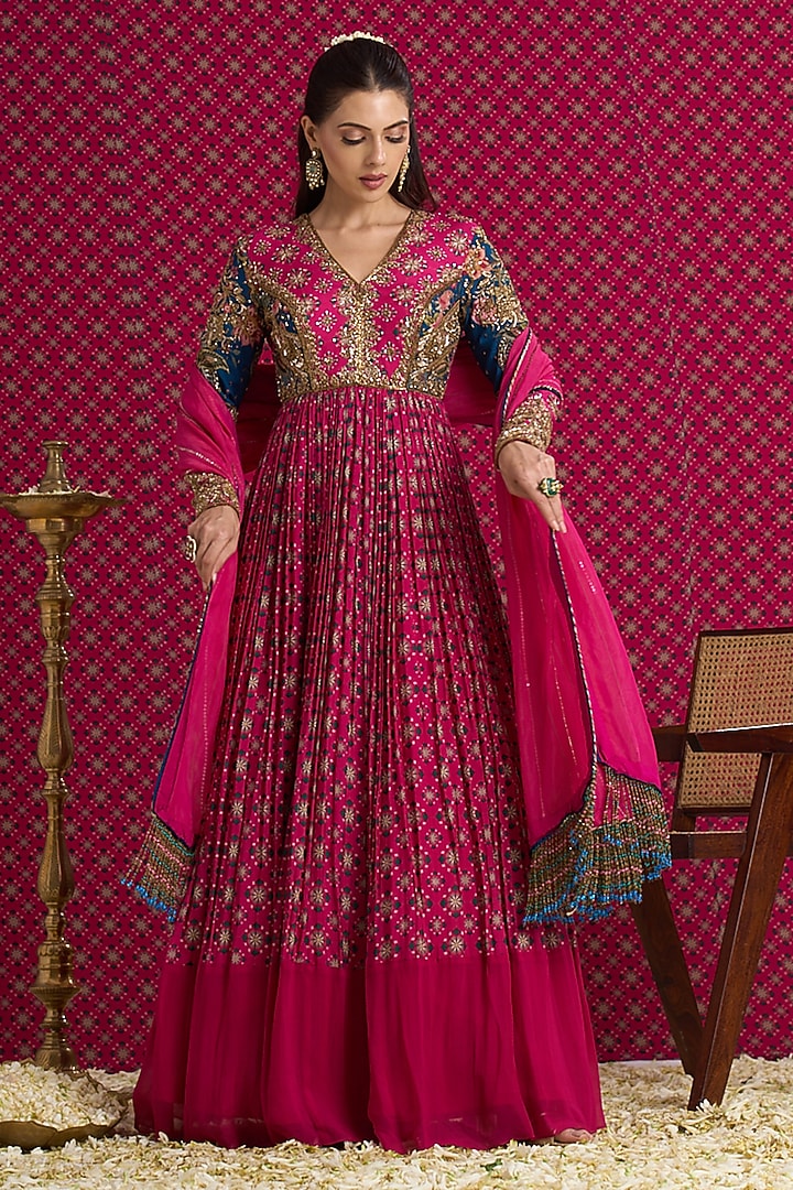 Pink Mul Silk Hand & Machine Embroidered Bridal Anarkali Set by Aayushi Maniar at Pernia's Pop Up Shop