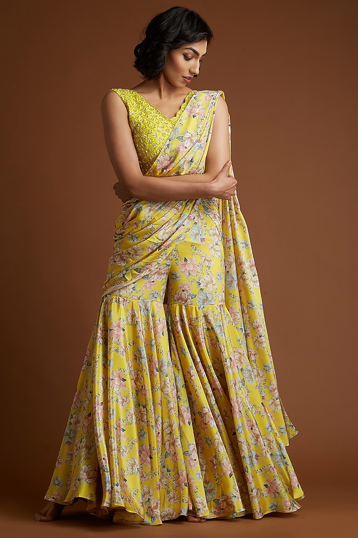 Yellow Printed Gharara Wedding Saree With Blouse by Aayushi Maniar at Pernia's Pop Up Shop
