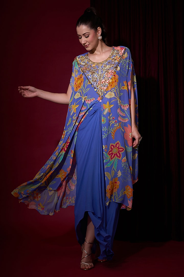Lilac Crepe Printed Kaftan Set by Aayushi Maniar at Pernia's Pop Up Shop