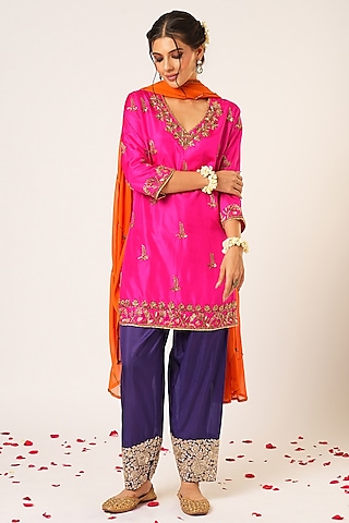 Rani Pink Silk Hand Embroidered Tunic Set by Aayushi Maniar