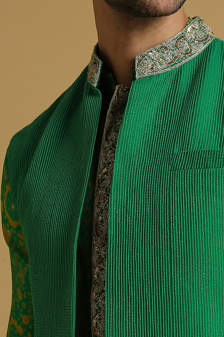 Jade Green Chanderi Silk Hand Embroidered Wedding Indowestern Set by Ayushi Maniar Men at Pernia's Pop Up Shop