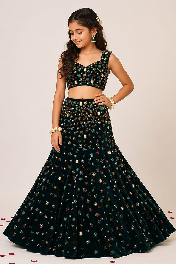 Emerald Green Velvet Hand Embroidered Lehenga Set For Girls by Aayushi Maniar Kids at Pernia's Pop Up Shop