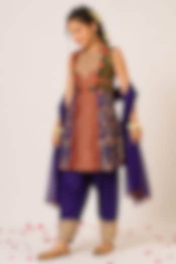 Purple Organza Tissue Hand Embroidered Tunic Set For Girls by Aayushi Maniar Kids at Pernia's Pop Up Shop