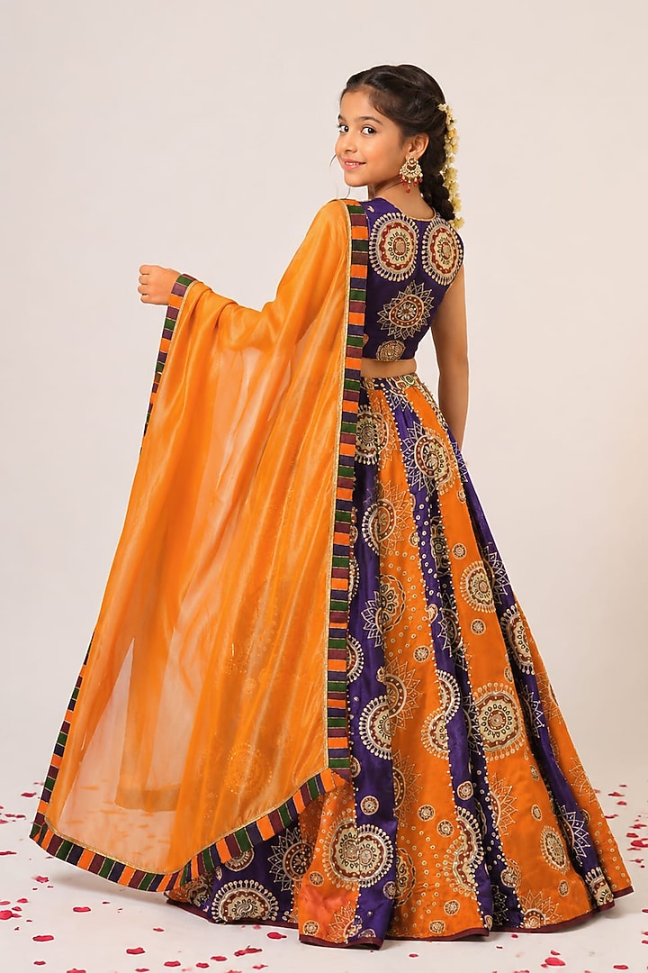 Purple Organza Tissue Hand Embroidered Lehenga Set For Girls by Aayushi Maniar Kids at Pernia's Pop Up Shop