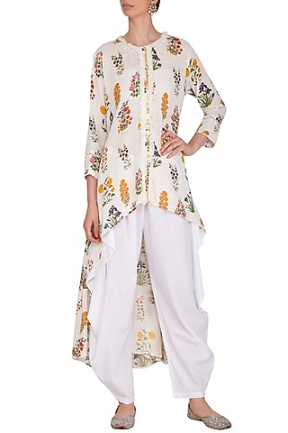 White High-Low Embroidered Tunic With Dhoti Pants by Ayinat By Taniya O'Connor