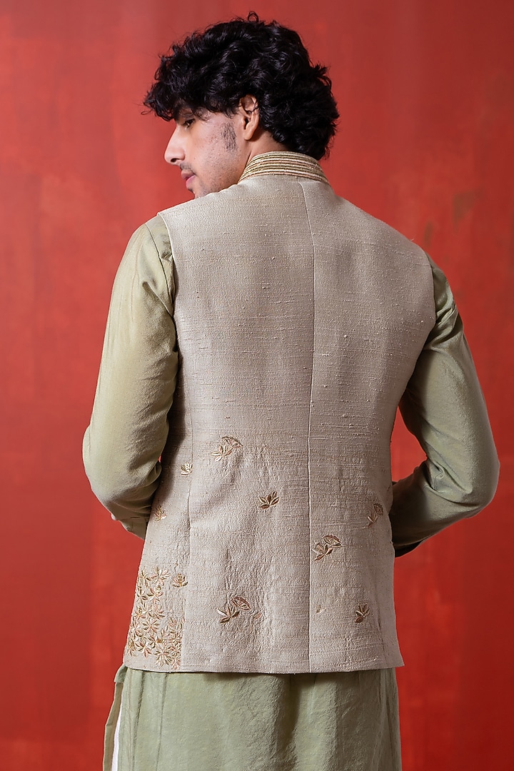 Green Silk Hand Embroidered Bundi Jacket by AYUSH JAIN at Pernia's Pop Up Shop