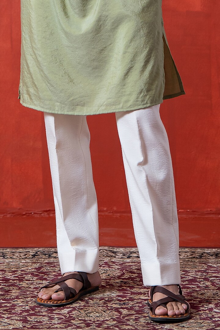 Green Silk Hand Embroidered Bundi Jacket Set by AYUSH JAIN at Pernia's Pop Up Shop