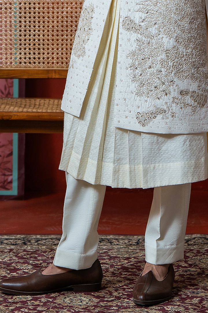 Off-white Cotton Silk & Raw Silk Hand Embellished Groom Sherwani Set by AYUSH JAIN at Pernia's Pop Up Shop