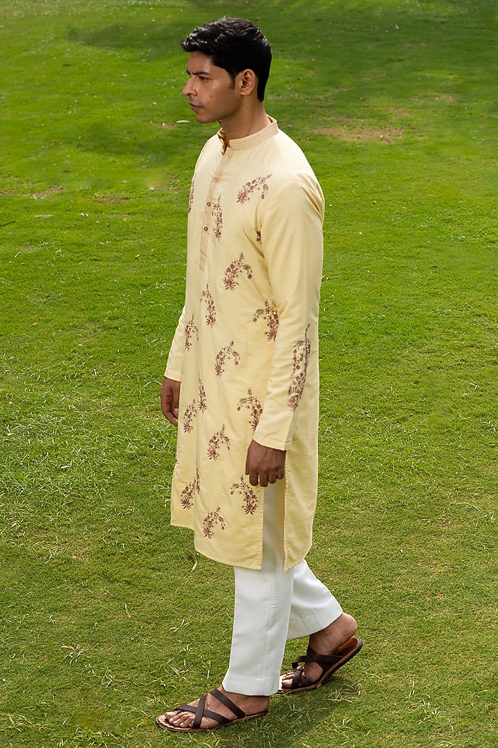 Light Golden Green Cotton Silk Hand Embroidered Kurta by AYUSH JAIN at Pernia's Pop Up Shop