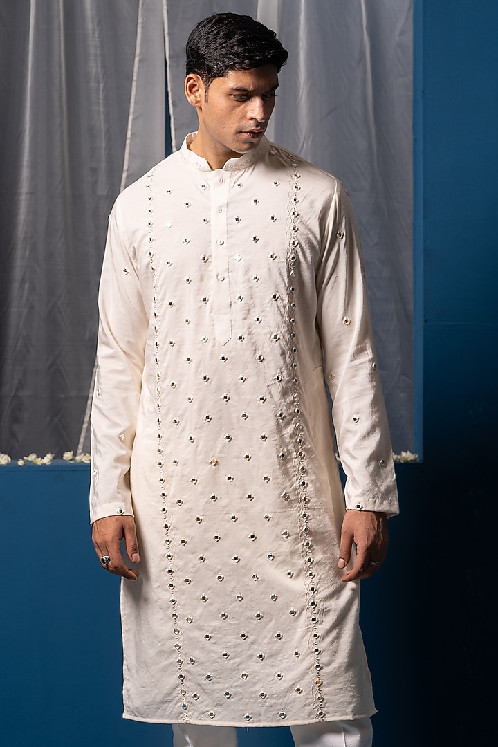 White Cotton Silk Mirror Hand Embroidered Kurta by AYUSH JAIN at Pernia's Pop Up Shop