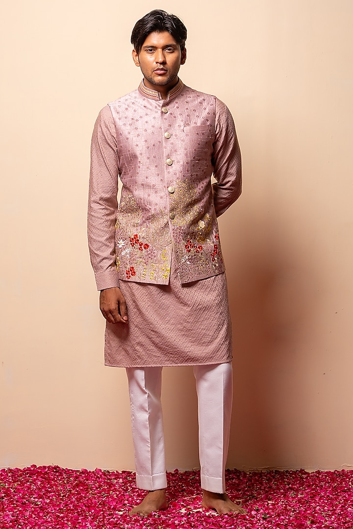 Dull Pink Silk Floral Hand Embroidered Bundi Jacket by AYUSH JAIN