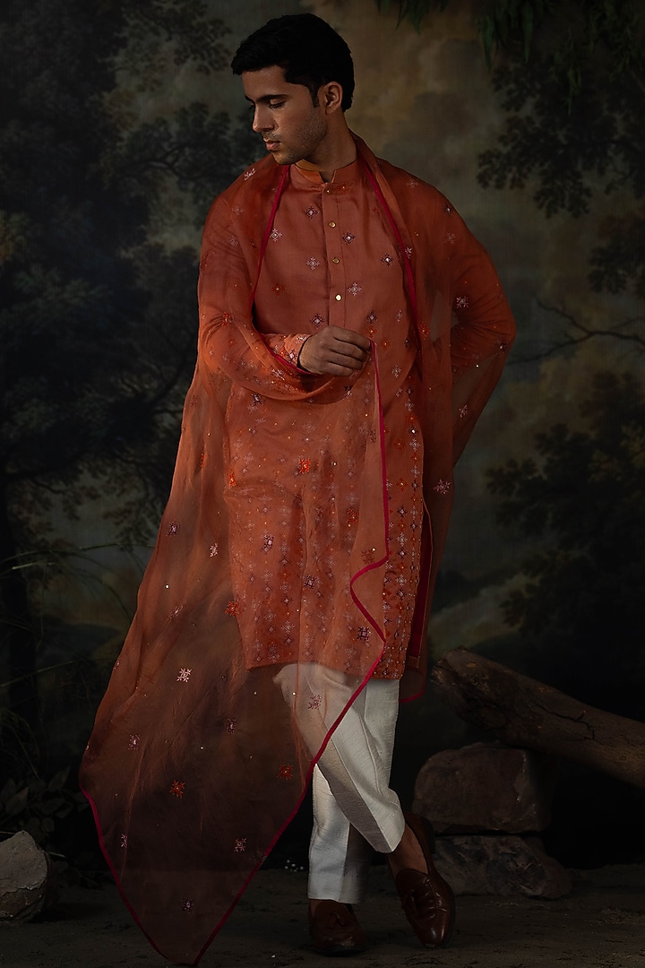 Rust Cotton Silk Resham Embroidered Kurta Set by AYUSH JAIN at Pernia's Pop Up Shop