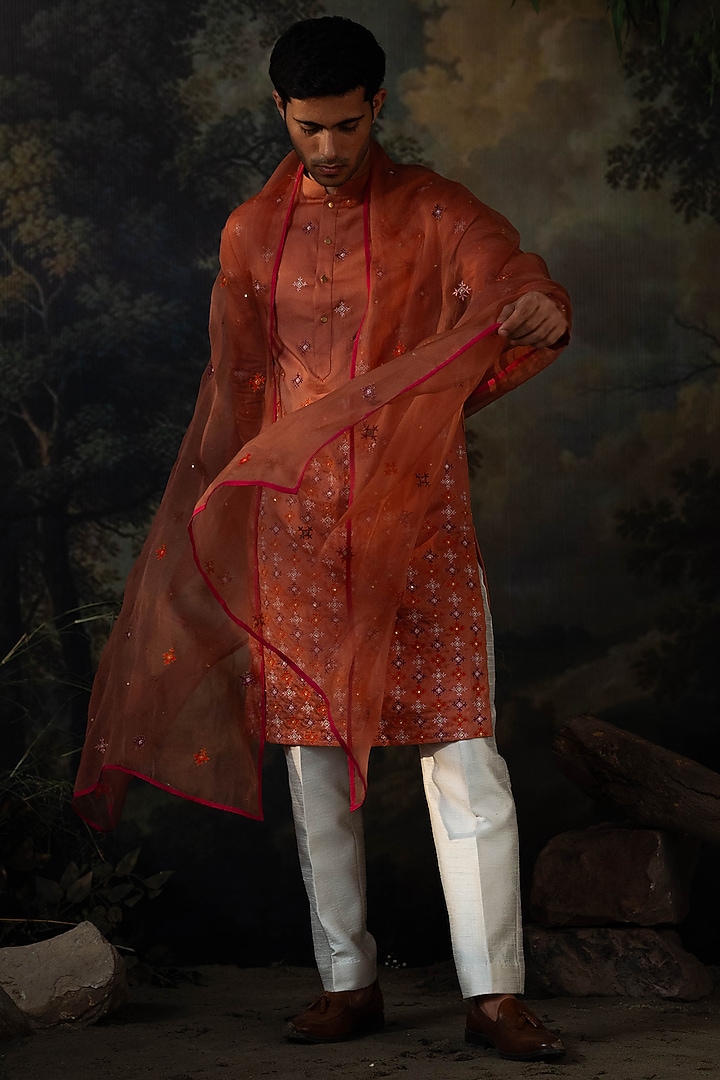Rust Cotton Silk Resham Embroidered Kurta Set by AYUSH JAIN at Pernia's Pop Up Shop