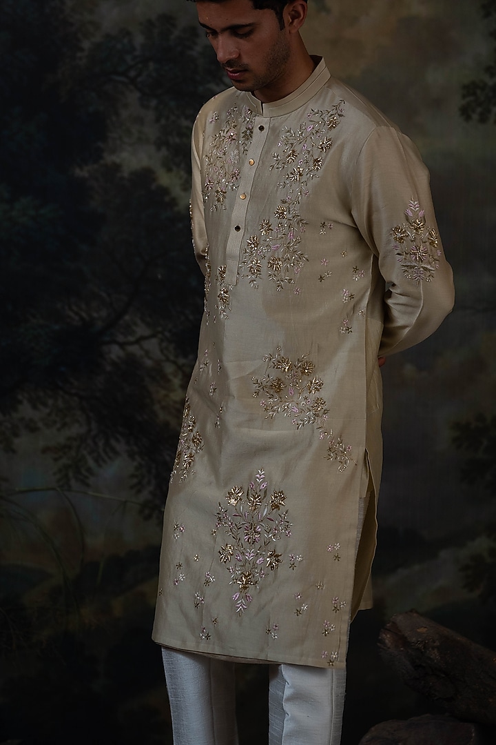 Sage Green Chanderi Zardosi Embroidered Kurta Set by AYUSH JAIN at Pernia's Pop Up Shop