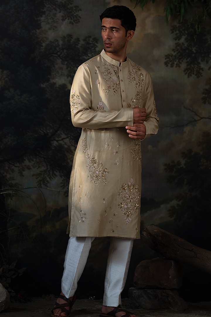Sage Green Chanderi Zardosi Embroidered Kurta Set by AYUSH JAIN at Pernia's Pop Up Shop