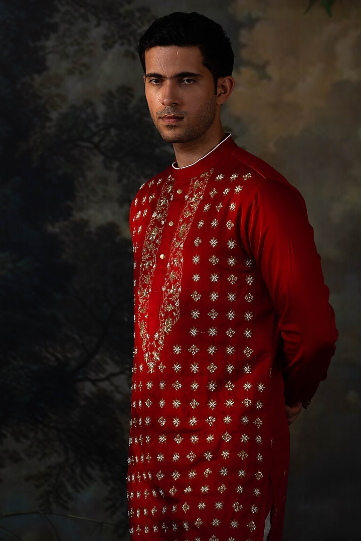 Red Silk Resham Embroidered Kurta Set by AYUSH JAIN at Pernia's Pop Up Shop