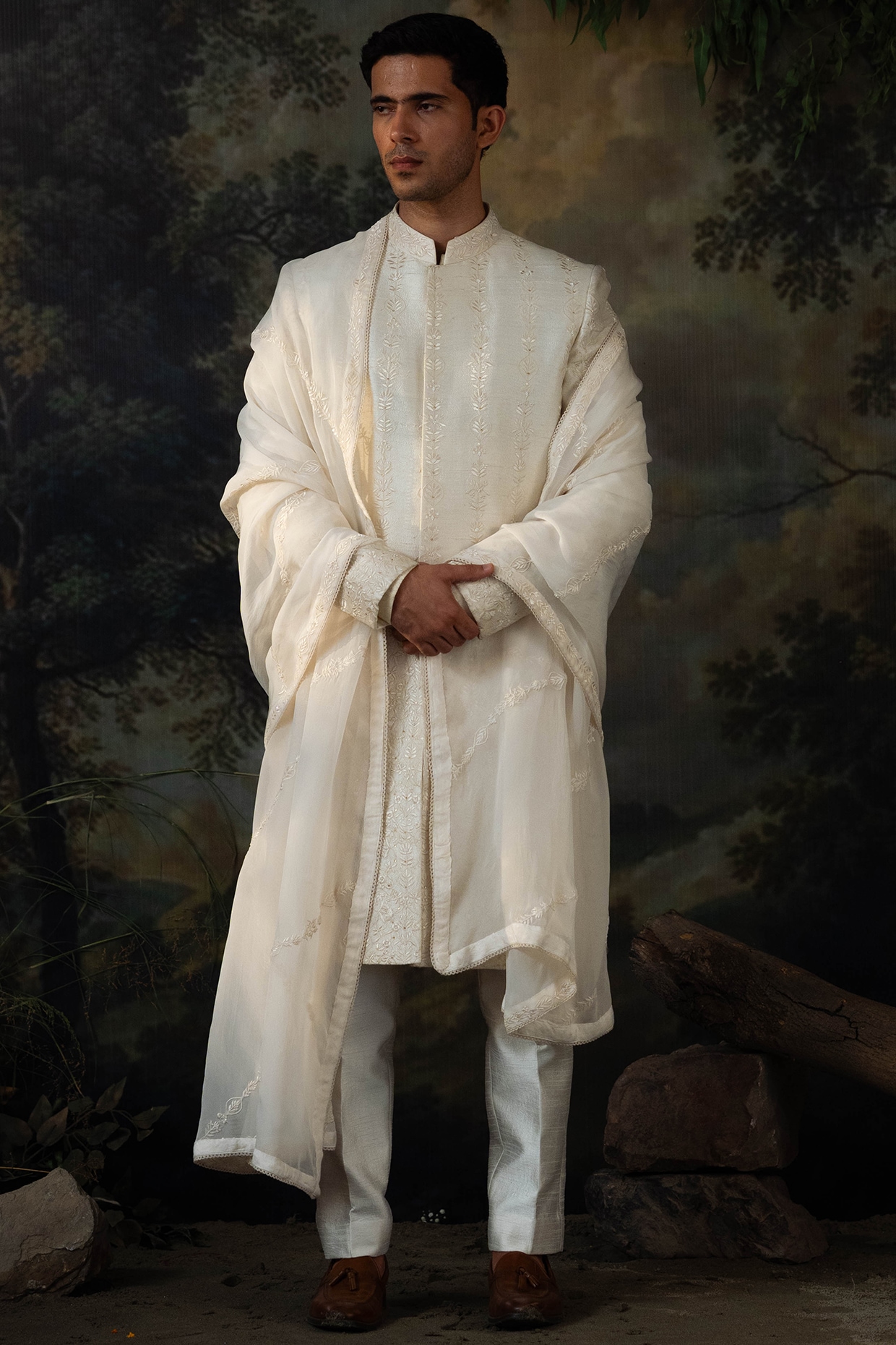 AYUSH JAIN Ivory Silk Thread Embroidered Sherwani Set