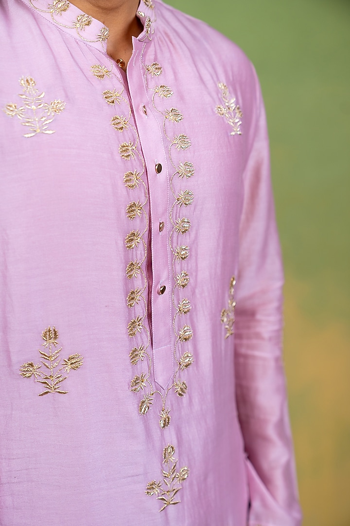 Pink-Lavender Chanderi Zardosi Embroidered Kurta by AYUSH JAIN at Pernia's Pop Up Shop