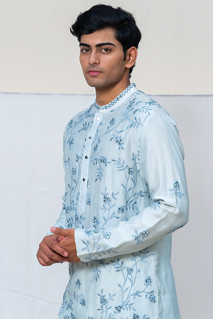 Light Blue Linen Satin Resham Embroidered Kurta by AYUSH JAIN at Pernia's Pop Up Shop