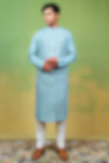 Blue Cotton Silk Thread Embroidered Kurta by AYUSH JAIN at Pernia's Pop Up Shop