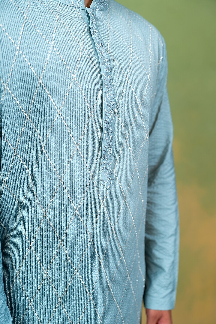 Blue Cotton Silk Thread Embroidered Kurta by AYUSH JAIN at Pernia's Pop Up Shop