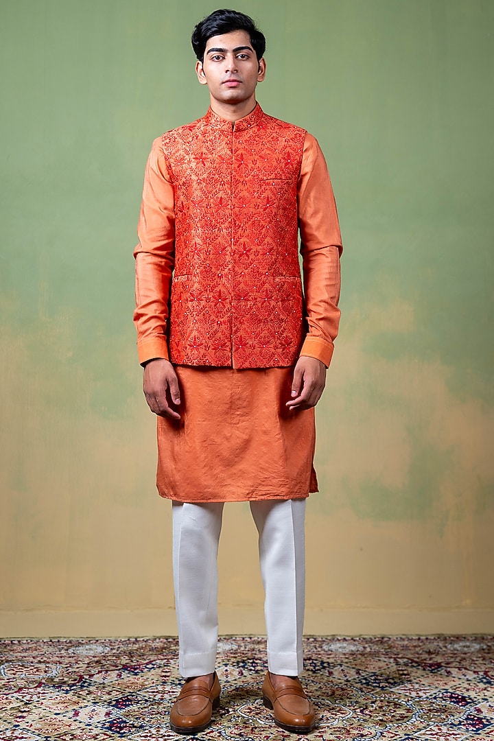 Scarlet Red Raw Silk Tonal Embroidered Bundi Jacket by AYUSH JAIN at Pernia's Pop Up Shop