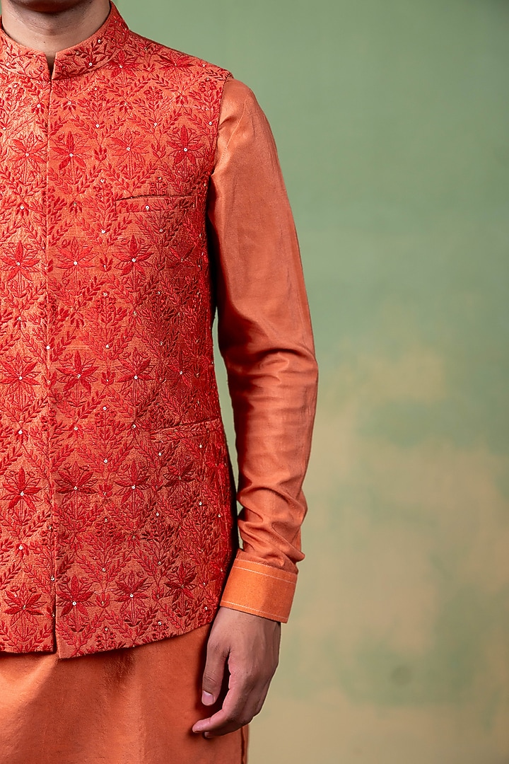 Scarlet Red Raw Silk Tonal Embroidered Bundi Jacket by AYUSH JAIN at Pernia's Pop Up Shop
