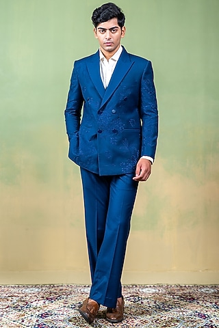 Navy Blue Suiting Double-Breasted Suit Set by AYUSH JAIN