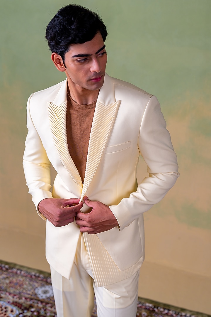 Cream Suiting Jacket Set by AYUSH JAIN at Pernia's Pop Up Shop