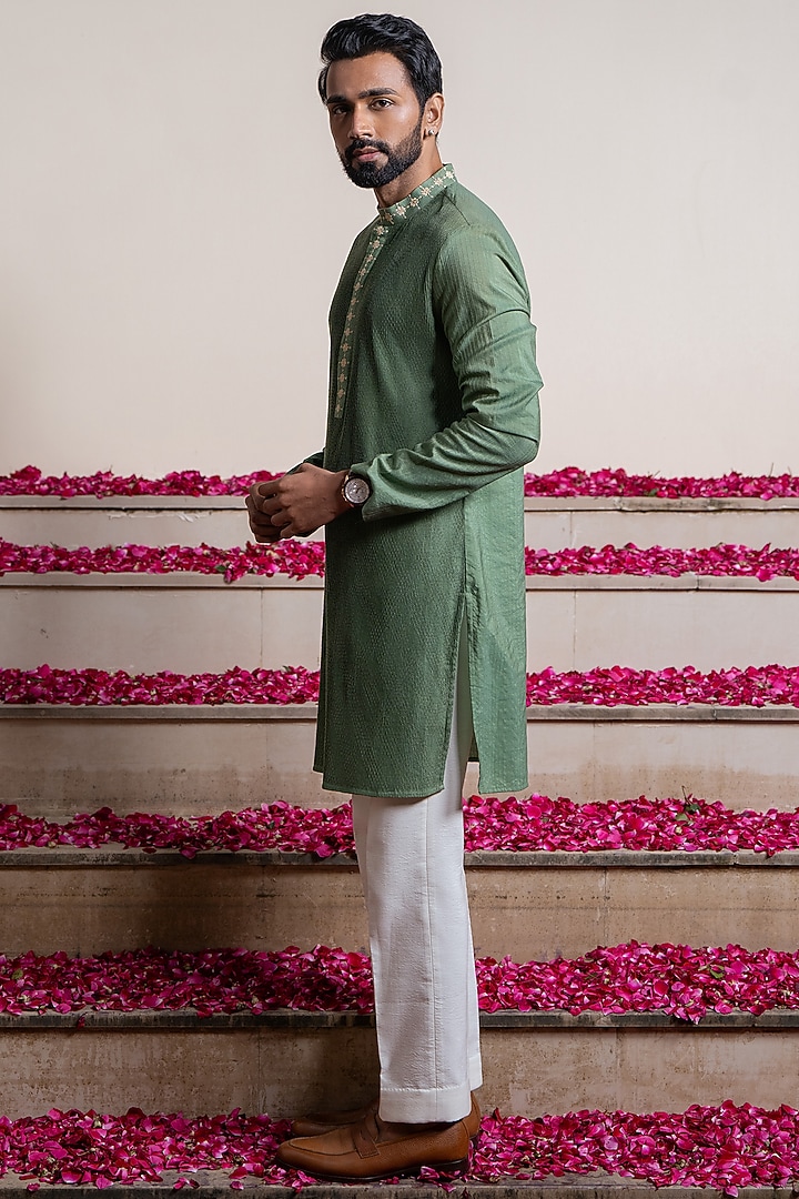 Green Cotton Silk Dori Work Kurta by AYUSH JAIN at Pernia's Pop Up Shop